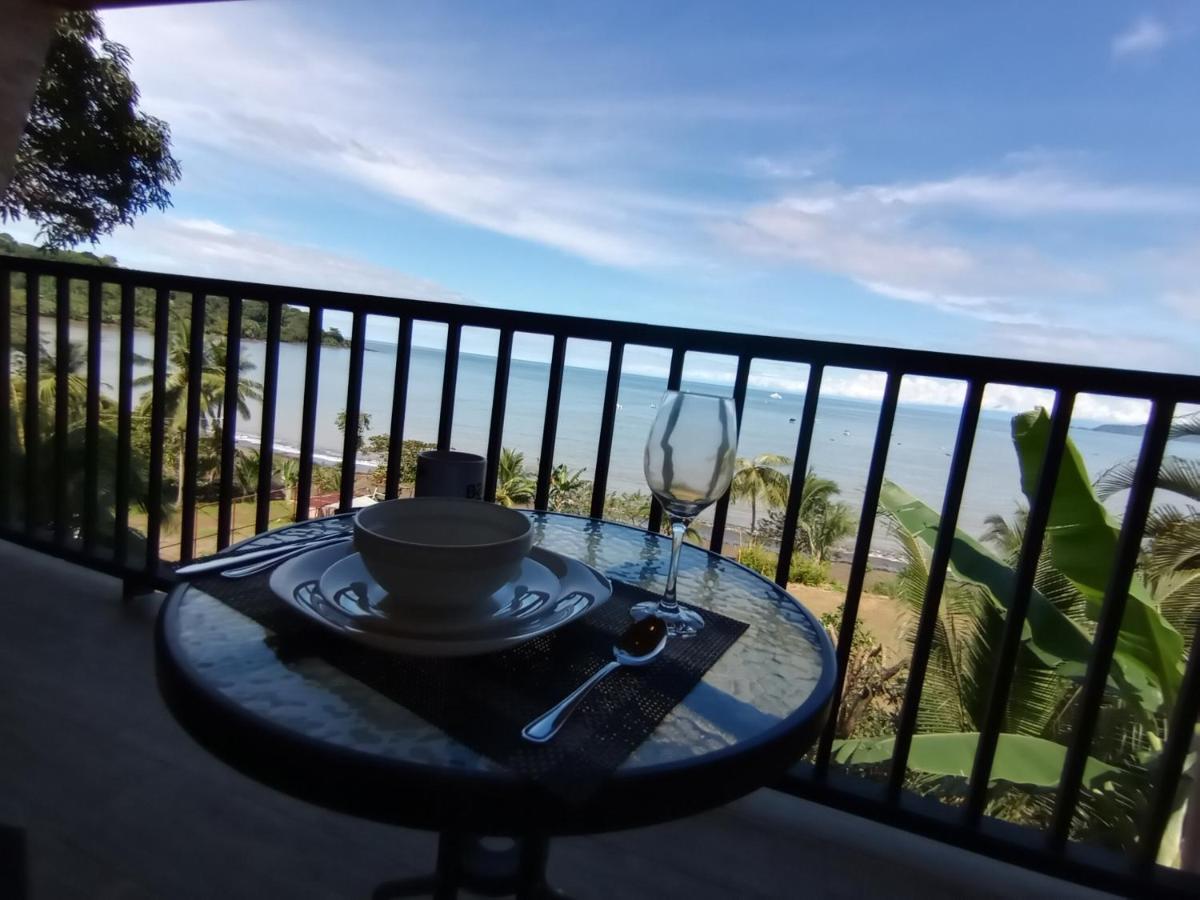 Tapirus Playa Apartment Drake Bay ภายนอก รูปภาพ
